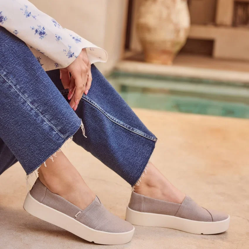 Women Verona Slip On Sneaker Women Verona Slip On Sneaker